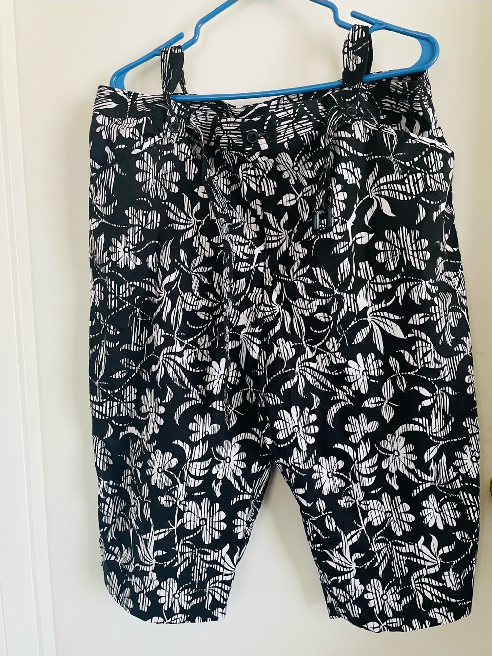 White Stag Black & White High-Waist Floral Print Shorts
